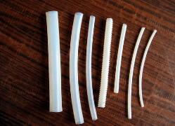 ���ķ���ϩ�����ؽ����g�����ϵČ��I����